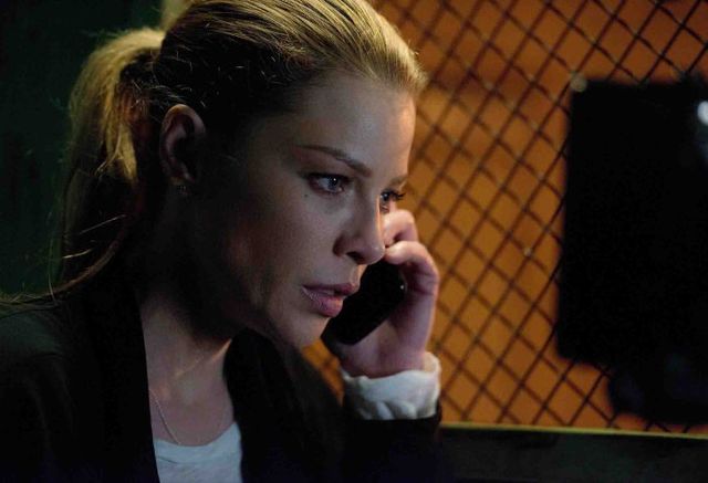 Лорен Джерман Lauren German - Хлоя Декер